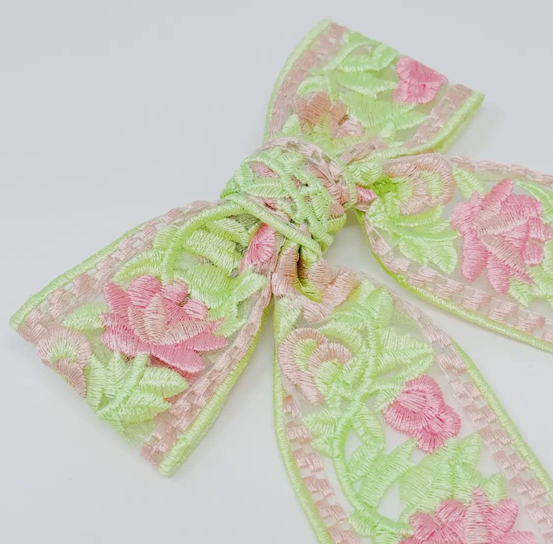 Fashionably, BBK! Pink Embroidered Floral Lace Bow Hair Clip