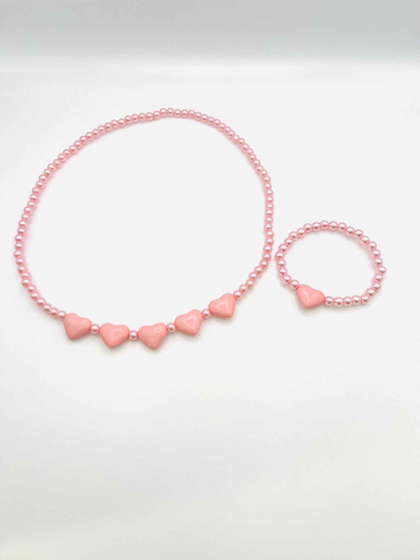 Fashionably, BBK! Accessories Pink Girls Beaded Heart Necklace and Bracelet Set