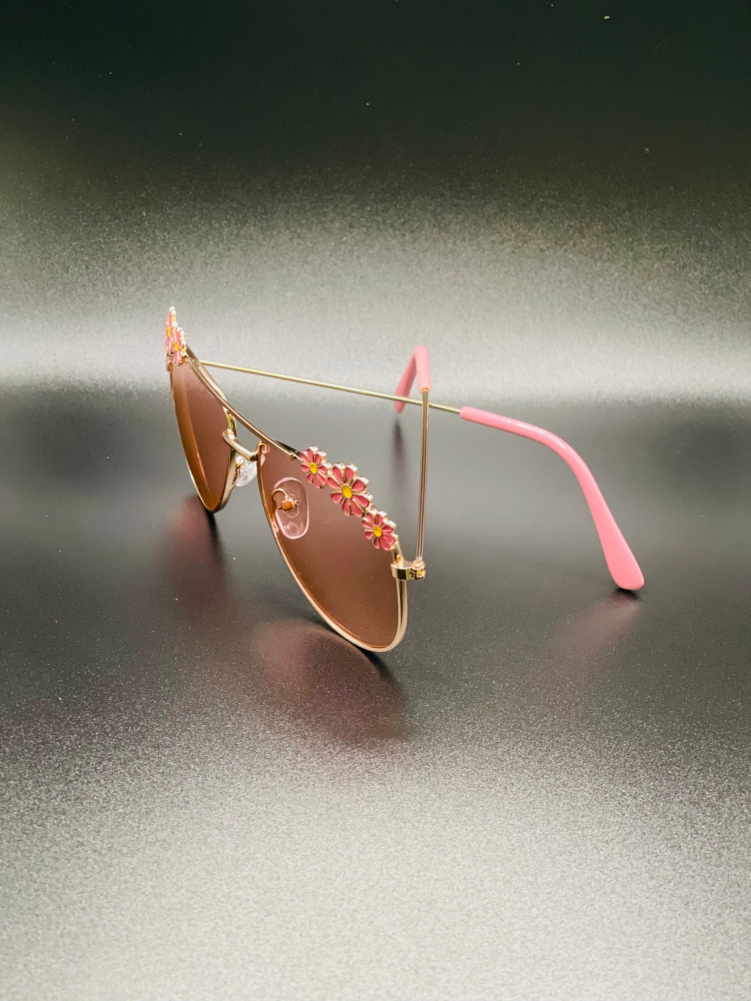 Gucci Eyewear Square-Frame Acetate Sunglasses - Pink/Black - 8 requests |  Flip App