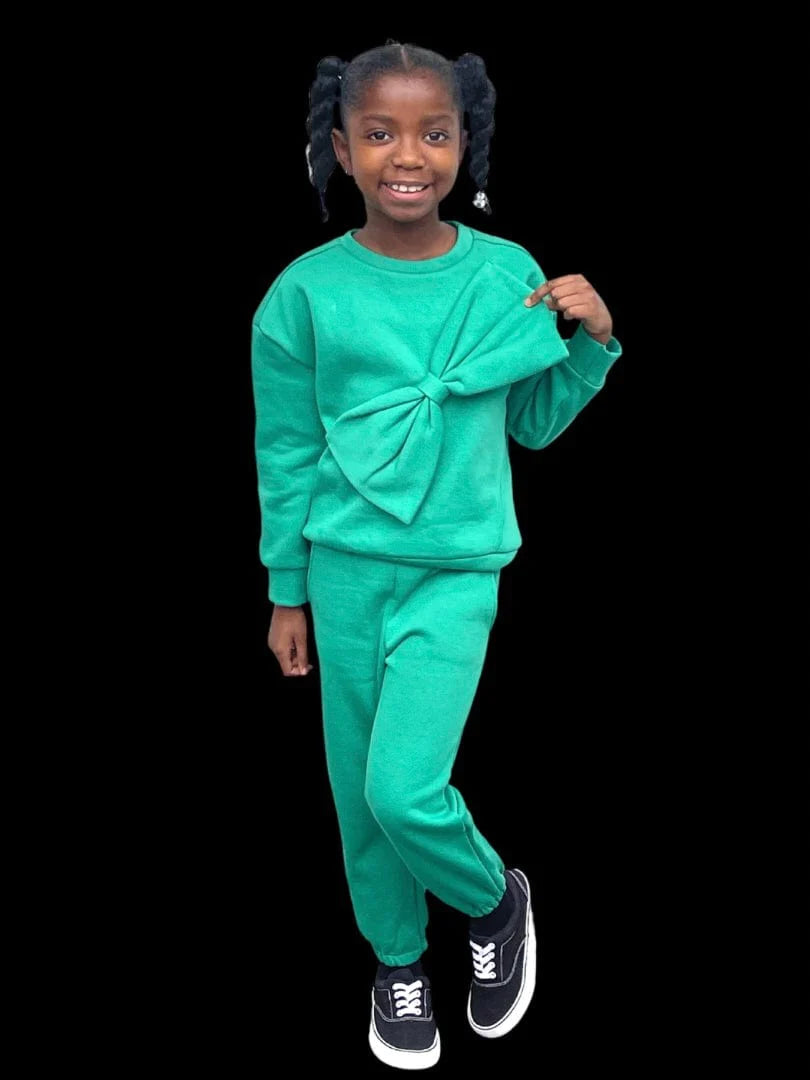Fashionably, BBK! Sets 4Y / Green Girls Bow Top & Joggers Set